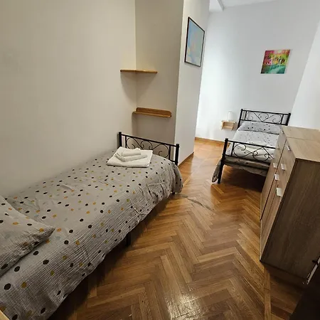 Marilyn Pallanza Parking Free Lejlighed *