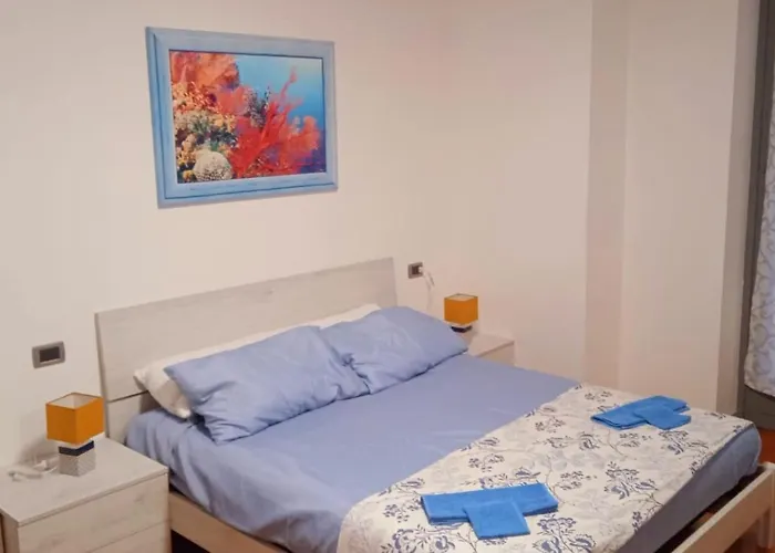 Marilyn Pallanza Parking Free Apartment *