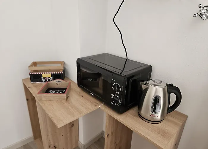 Marilyn Pallanza Parking Free Lejlighed *